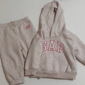 GAP Baby Cream Hoodie and pants
